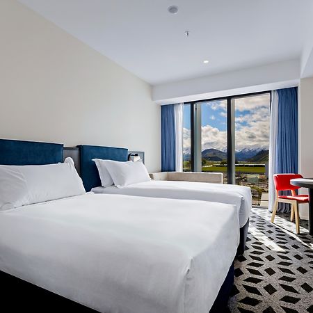 Holiday Inn Queenstown Remarkables Park Exteriér fotografie