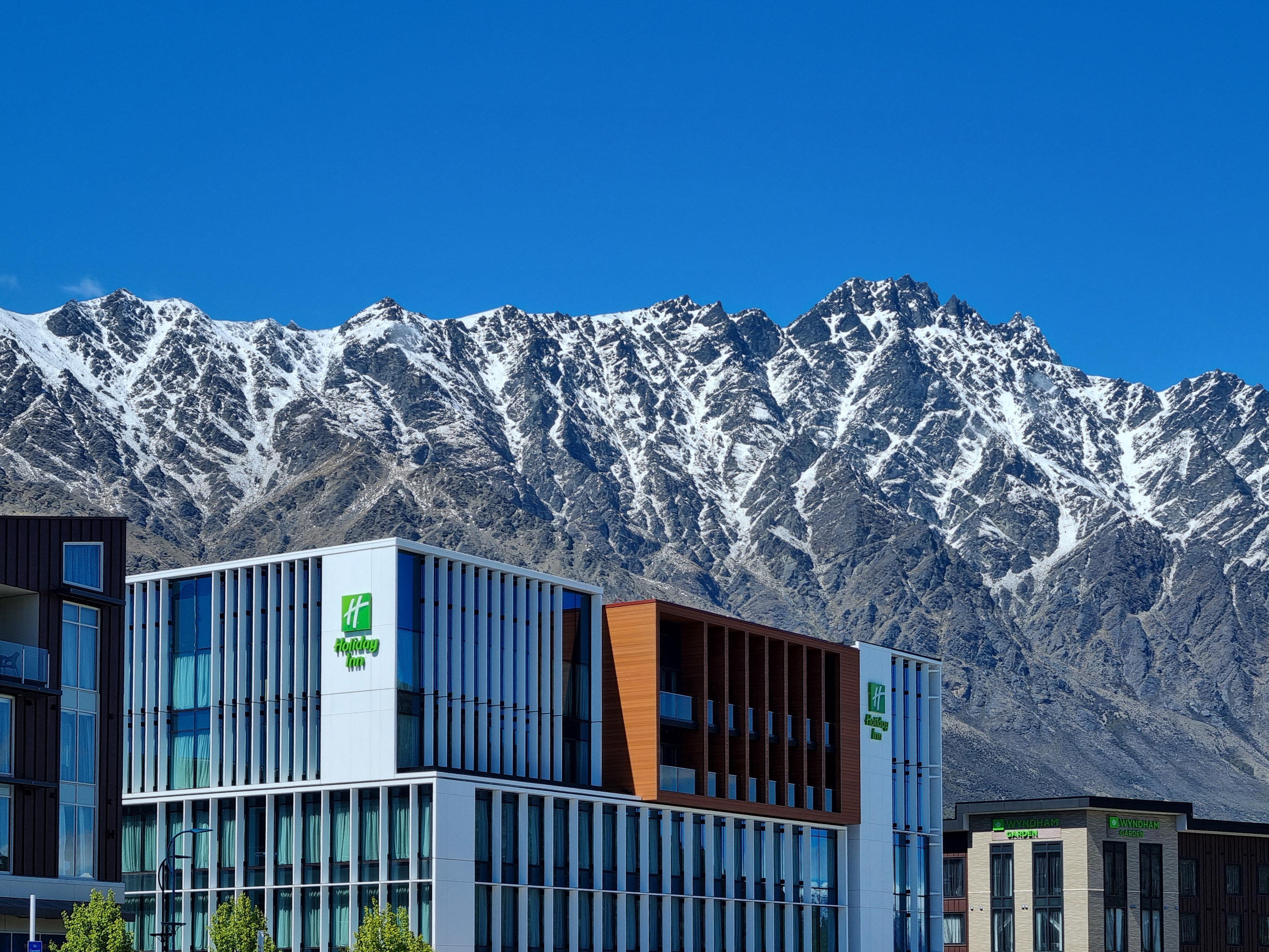 Holiday Inn Queenstown Remarkables Park Exteriér fotografie