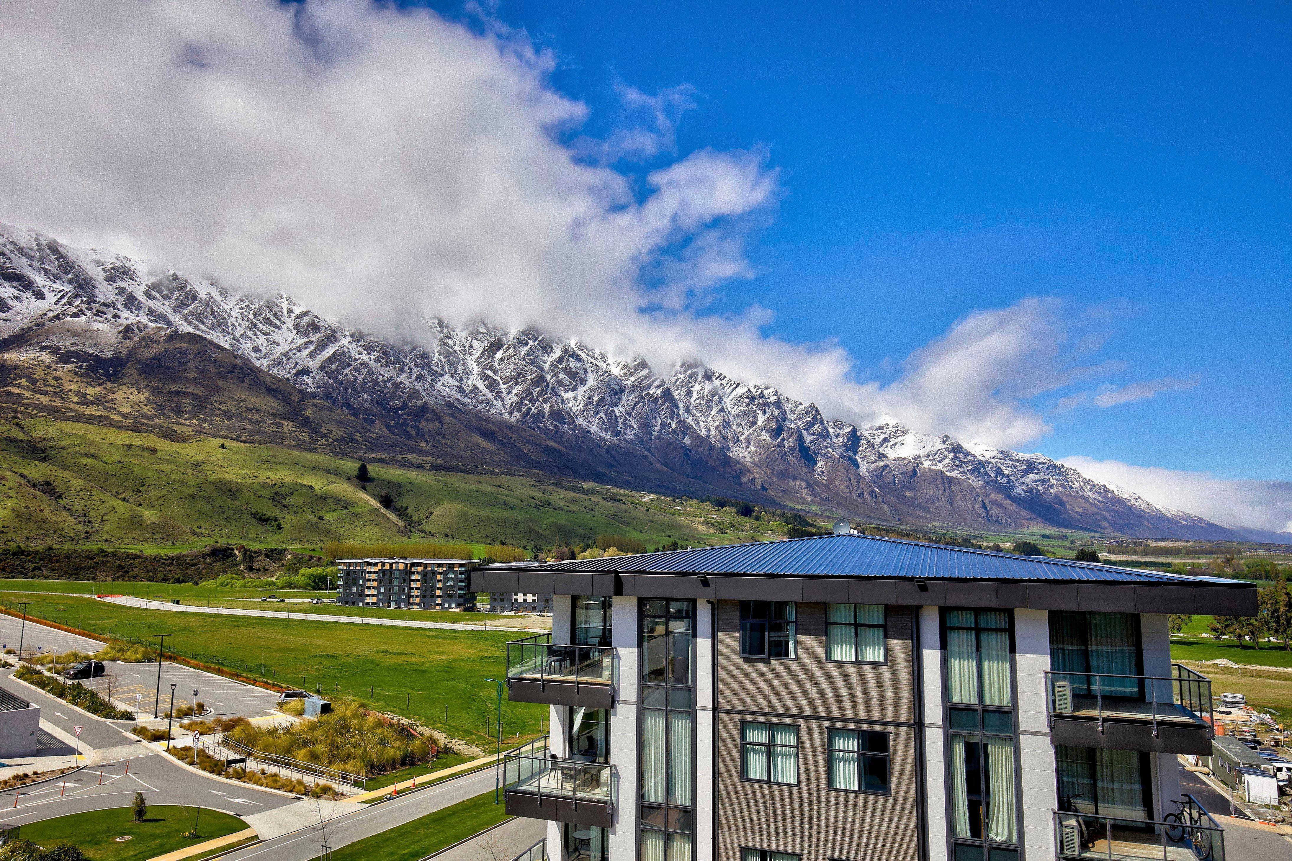 Holiday Inn Queenstown Remarkables Park Exteriér fotografie